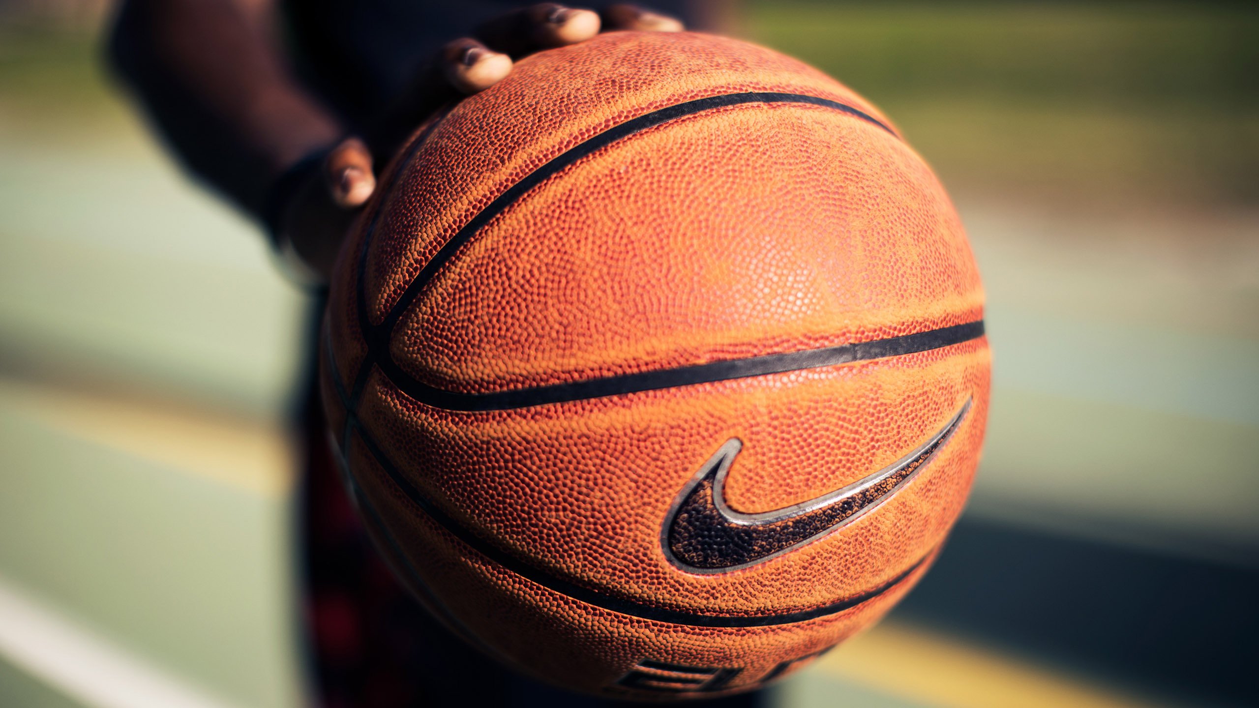 篮球教学——《如何正确的拍球》，篮球怎么拍球视频教程